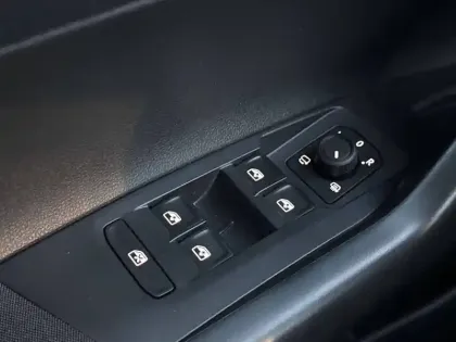 Photo 22 Volkswagen Polo  1.0 TSI 95 S&S BVM5