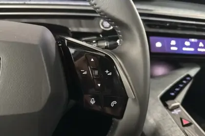 Photo 25 Peugeot 3008  Hybrid 145 e-DCS6