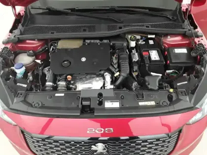 Photo 18 Peugeot 208  BlueHDi 100 S&S BVM6