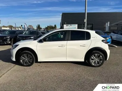 Photo 33 Peugeot 208  Electrique 50 kWh 136ch