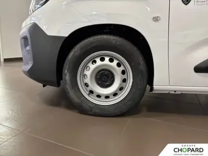 Photo 30 Peugeot Partner E- FOURGON M 800 KG 136 CH BATTERIE 54 KWH