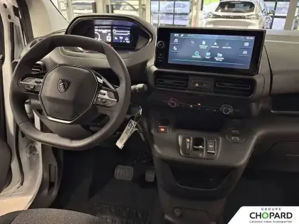 Photo 56 Peugeot Partner E- FOURGON M 800 KG 136 CH BATTERIE 54 KWH