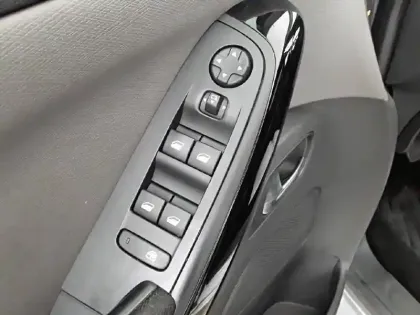 Photo 25 Citroën C4  Picasso PureTech 130 S&S EAT6