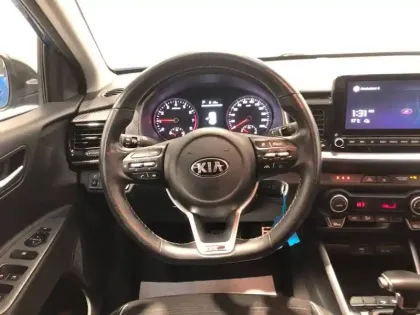 Photo 10 Kia Stonic  1.0 T-GDi 120 ch MHEV DCT7