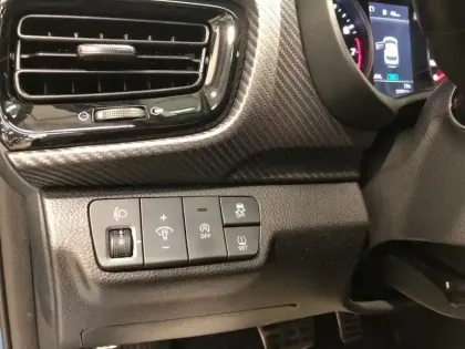 Photo 18 Kia Stonic  1.0 T-GDi 120 ch MHEV DCT7