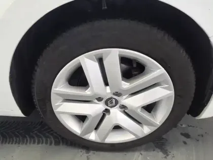 Photo 16 Renault Clio  Blue dCi 100 - 21N