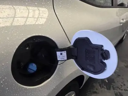 Photo 15 Renault Clio  Blue dCi 100 - 21N