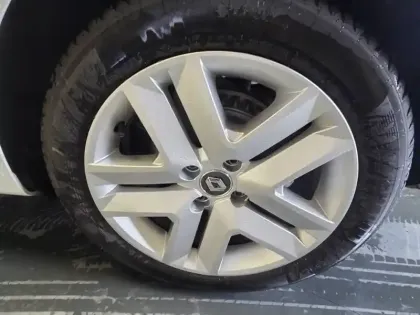 Photo 19 Renault Clio  Blue dCi 100 - 21N