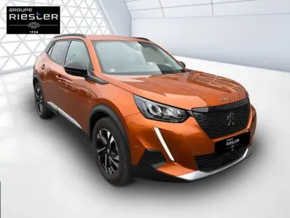 Photo 52 Peugeot 2008  PureTech 130 S&S BVM6