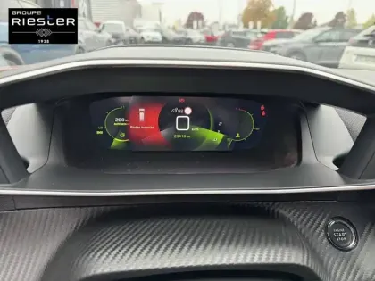 Photo 34 Peugeot 2008  PureTech 130 S&S BVM6