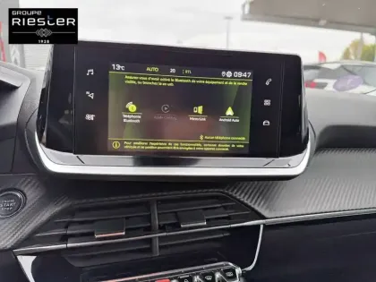 Photo 45 Peugeot 2008  PureTech 130 S&S BVM6