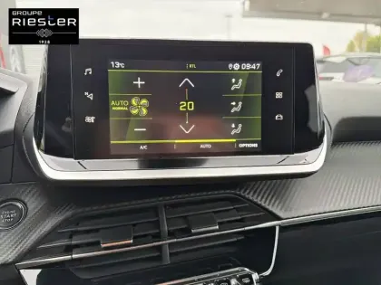 Photo 44 Peugeot 2008  PureTech 130 S&S BVM6