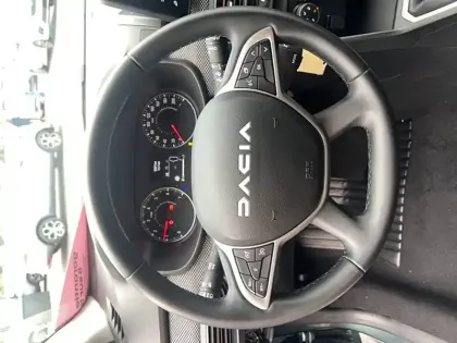 Photo 20 Dacia Sandero  ECO-G 100 GSR2