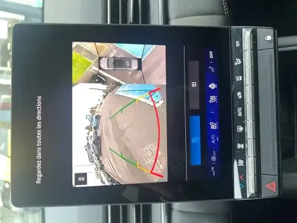 Photo 16 Renault Symbioz  E-Tech full hybrid 145