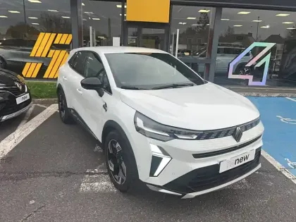 Photo 6 Renault Symbioz  E-Tech full hybrid 145