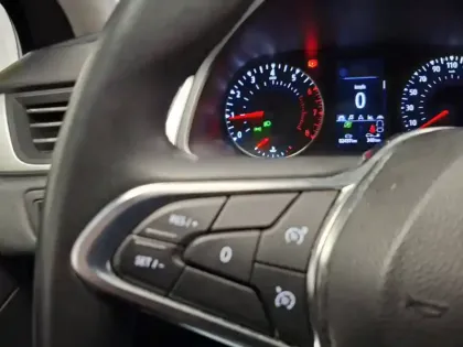 Photo 29 Renault Captur  TCe 90 - 21