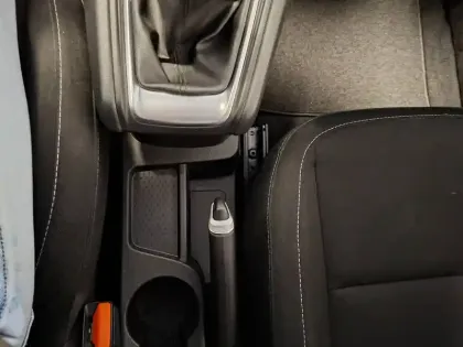 Photo 37 Renault Captur  TCe 90 - 21