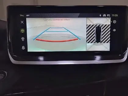 Photo 20 Peugeot 208  Hybrid 110 e-DCS6