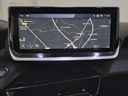 Photo 19 Peugeot 208  Hybrid 110 e-DCS6