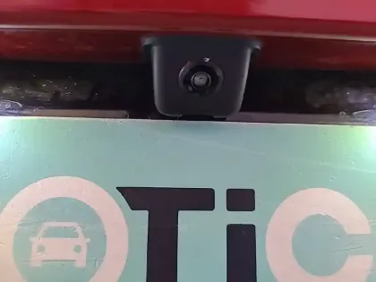 Photo 32 Peugeot 208  Hybrid 110 e-DCS6