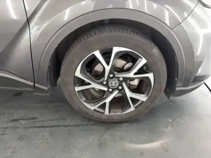 Photo 49 Toyota C-HR  Hybride 2.0L