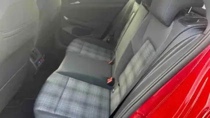 Photo 16 Volkswagen Golf  1.4 Hybrid Rechargeable OPF 245 DSG6