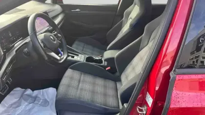 Photo 10 Volkswagen Golf  1.4 Hybrid Rechargeable OPF 245 DSG6