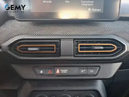 Photo 20 Dacia Sandero  TCe 90 - 22