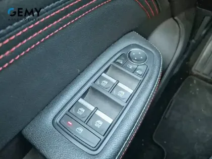 Photo 27 Renault Arkana  E-Tech hybride 145