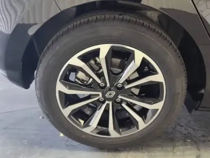 Photo 8 Renault Clio  Eco-G 100 ch GSR2