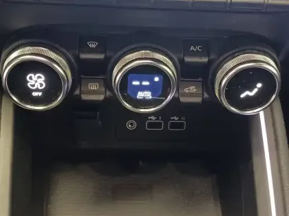 Photo 34 Renault Clio  TCe 90 ch GSR2