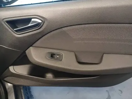 Photo 16 Renault Clio  TCe 90 ch GSR2