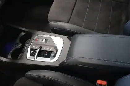 Photo 19 BMW Serie 1 120d 163 ch DKG7