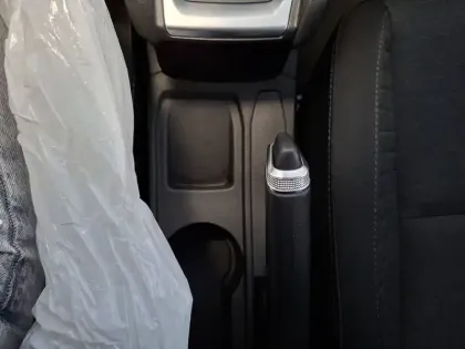 Photo 37 Renault Clio  E-Tech 140 - 21N