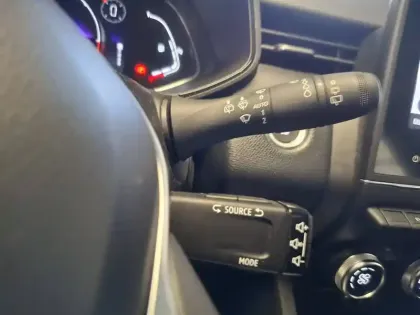 Photo 29 Renault Clio  E-Tech 140 - 21N