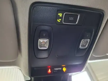 Photo 38 Renault Clio  E-Tech 140 - 21N