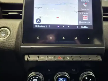 Photo 33 Renault Clio  E-Tech 140 - 21N