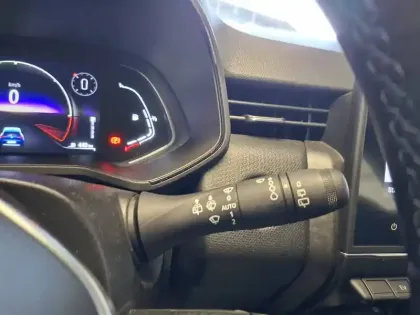 Photo 28 Renault Clio  E-Tech 140 - 21N