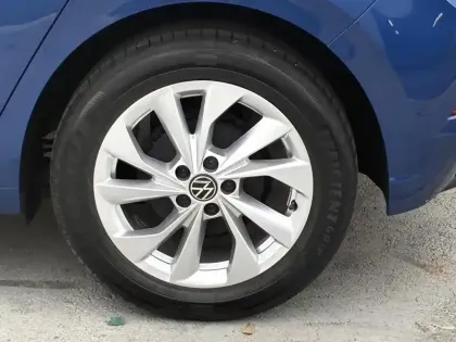 Photo 12 Volkswagen Polo  1.0 TSI 95 S&S DSG7