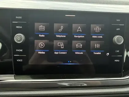 Photo 18 Volkswagen Polo  1.0 TSI 95 S&S DSG7