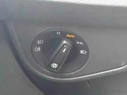 Photo 11 Volkswagen Polo  1.0 TSI 95 S&S DSG7