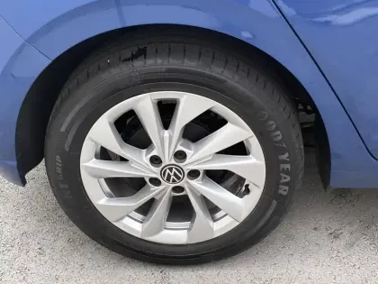 Photo 14 Volkswagen Polo  1.0 TSI 95 S&S DSG7