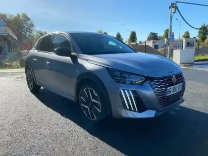 Photo 29 Peugeot 208  Electrique 50 kWh 136ch