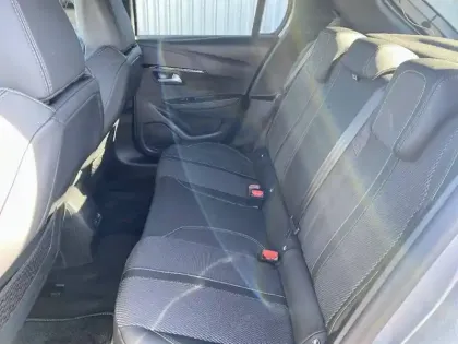 Photo 38 Peugeot 208  Electrique 50 kWh 136ch