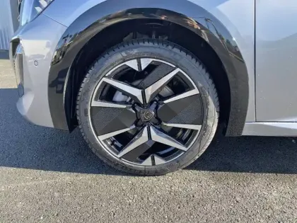 Photo 12 Peugeot 208  Electrique 50 kWh 136ch