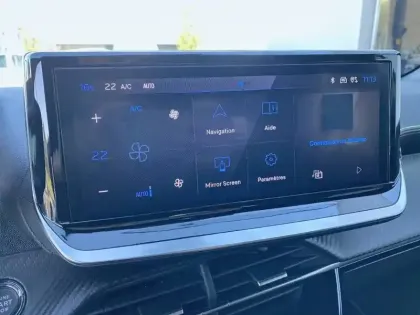 Photo 49 Peugeot 208  Electrique 50 kWh 136ch