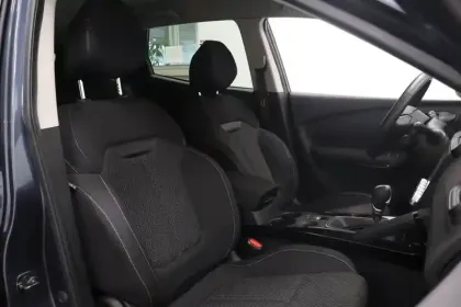 Photo 13 Renault Kadjar  Blue dCi 115 EDC