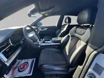 Photo 9 Audi Q8  50 TDI 286 Tiptronic 8 Quattro