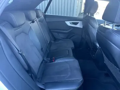 Photo 34 Audi Q8  50 TDI 286 Tiptronic 8 Quattro