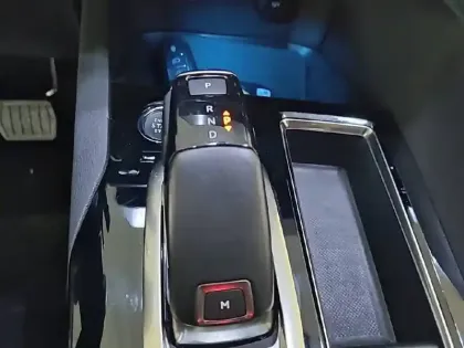 Photo 13 Peugeot 3008  BlueHDi 130ch S&S EAT8